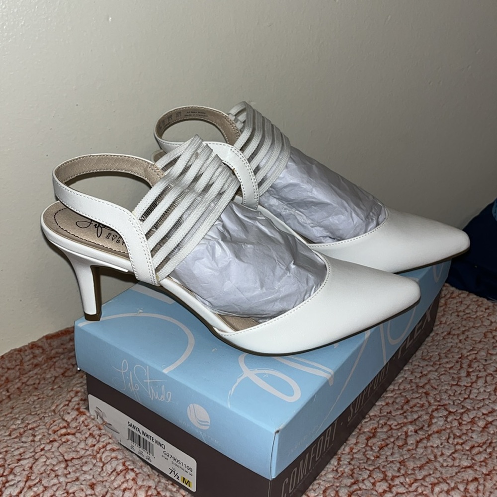LifeStride Women's Sanya Pump